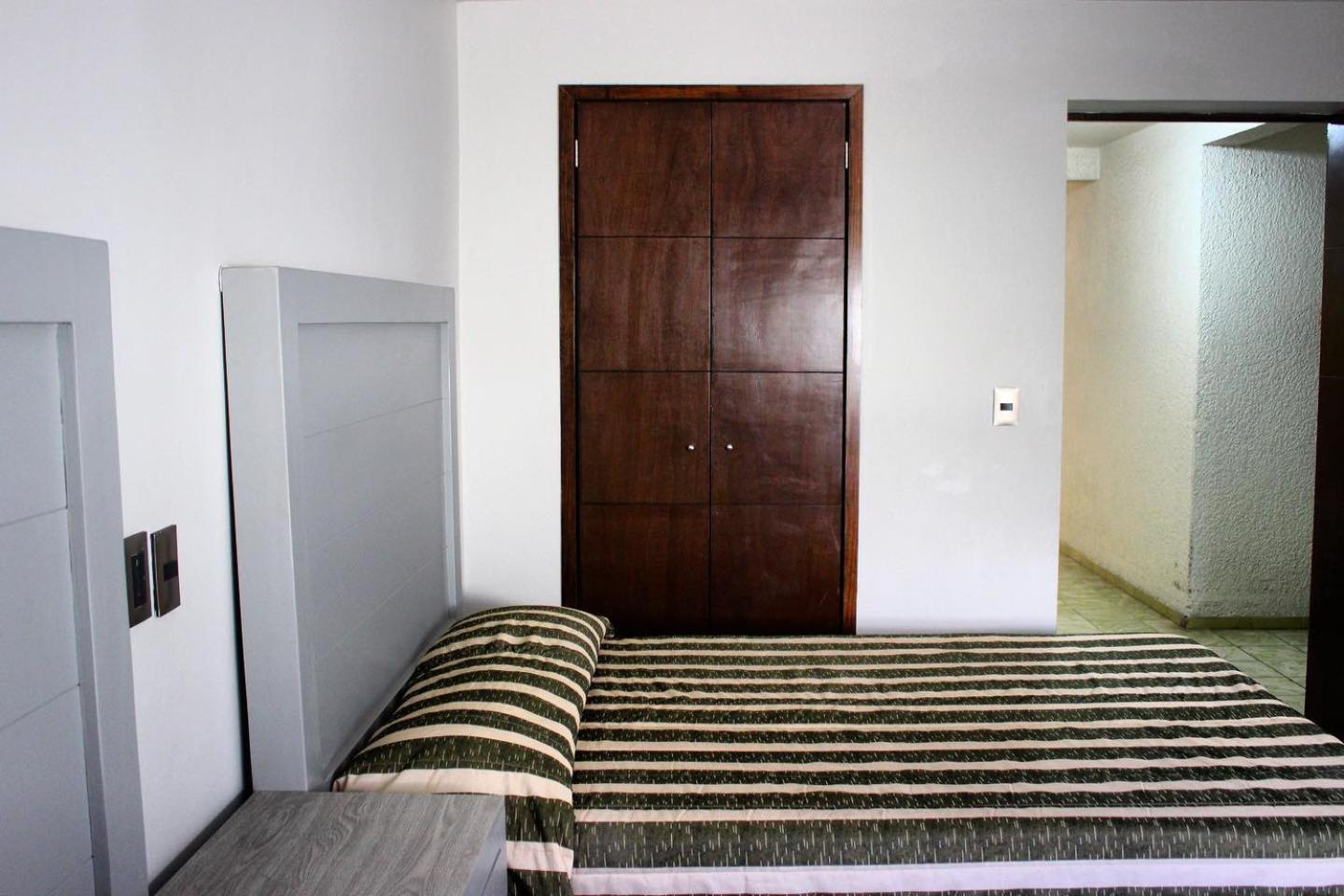 Hotel Colon Express 과달라하라 외부 사진