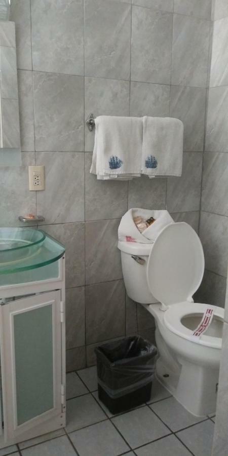 Hotel Colon Express 과달라하라 외부 사진